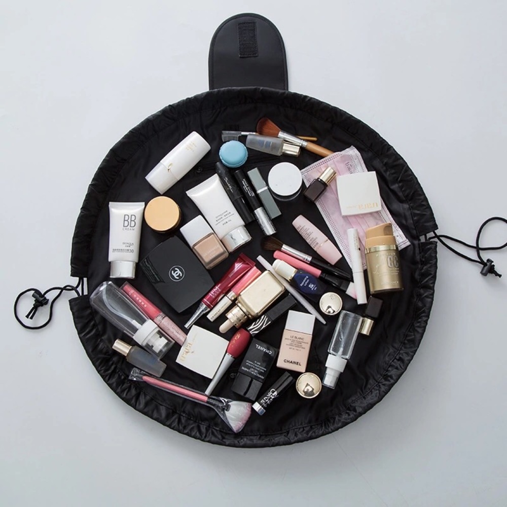 Makeup holder
